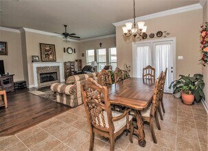 103 Briar Leaf Way in Lafayette, LA - Building Photo - Building Photo