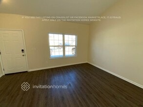 631 Edward Dr in Romeoville, IL - Building Photo - Building Photo