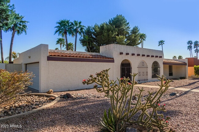 6943 E Redfield Rd in Scottsdale, AZ - Building Photo - Building Photo