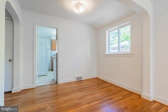 1226 N Taylor St in Arlington, VA - Building Photo - Building Photo