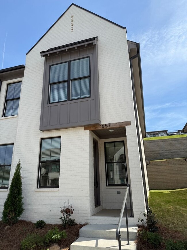 property at 657 Miramar Ln