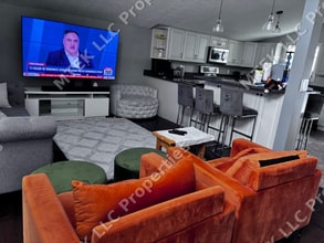 8 Pinehurst Ct in Fairfield, OH - Building Photo - Building Photo