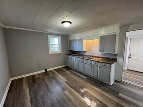 206 Tribble St in Seneca, SC - Building Photo - Building Photo