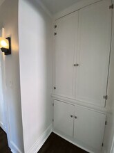 1128 Mariposa Ave in Los Angeles, CA - Building Photo - Building Photo