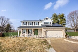 1109 Danzig Dr in O'Fallon, IL - Building Photo