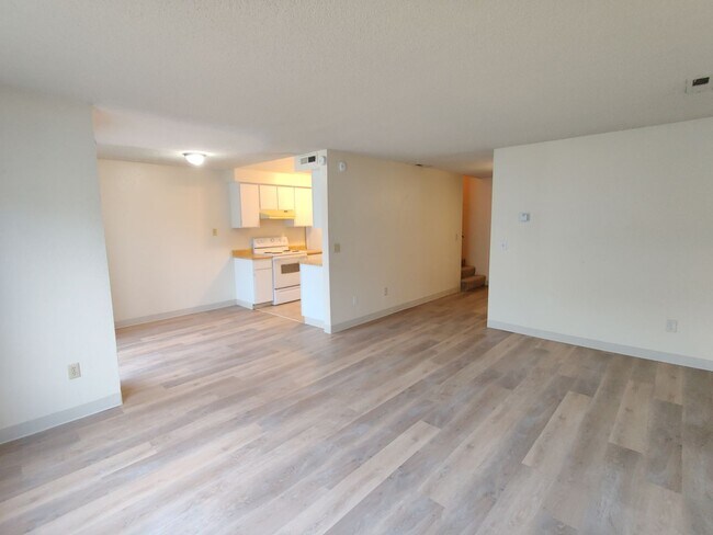 325 N Fillmore St in Kennewick, WA - Building Photo - Building Photo