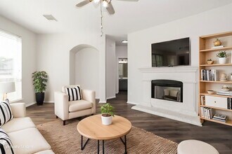 21911 Heath Meadow Ct in Spring, TX - Building Photo - Building Photo