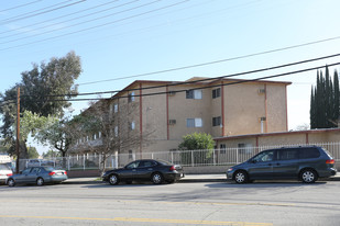 Parthenia Townhouses Apartment