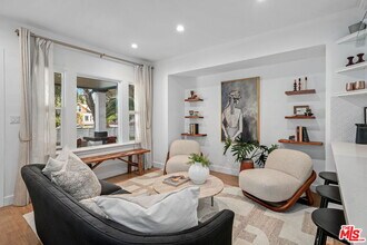 1797 Summit Ave in Pasadena, CA - Building Photo - Building Photo