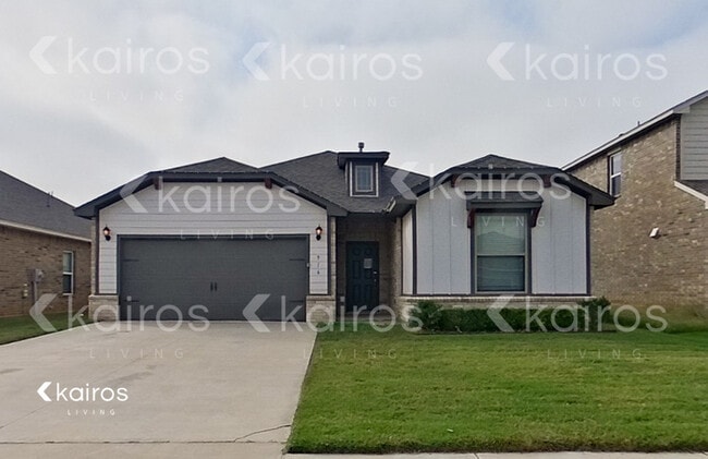 property at 916 NW 4th St