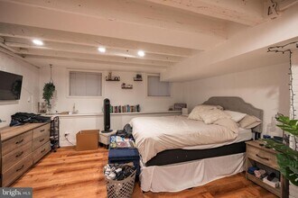 1728 Spruce St in Philadelphia, PA - Building Photo - Building Photo