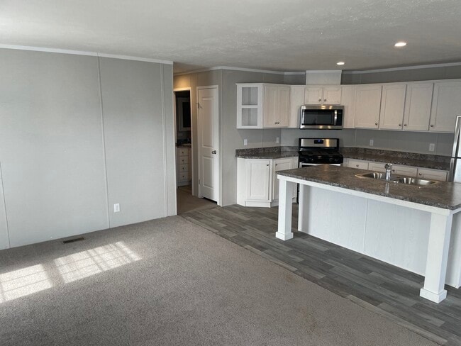 property at 46000 Geddes Rd