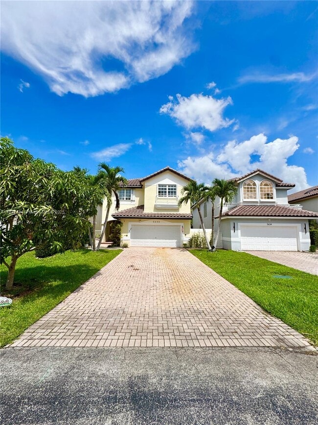 5630 NW 104th Ct in Doral, FL - Building Photo - Building Photo
