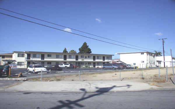 11506 Haro Ave in Downey, CA - Foto de edificio