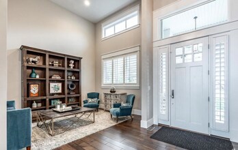 5314 W Rolling Brook Dr in Herriman, UT - Building Photo - Building Photo