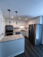 205 Northpoint Ave, Unit G in High Point, NC - Building Photo - Building Photo