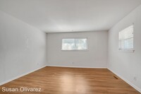 20409 E Admiral Blvd photo'