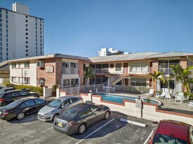 3215 NE 15th St in Pompano Beach, FL - Building Photo