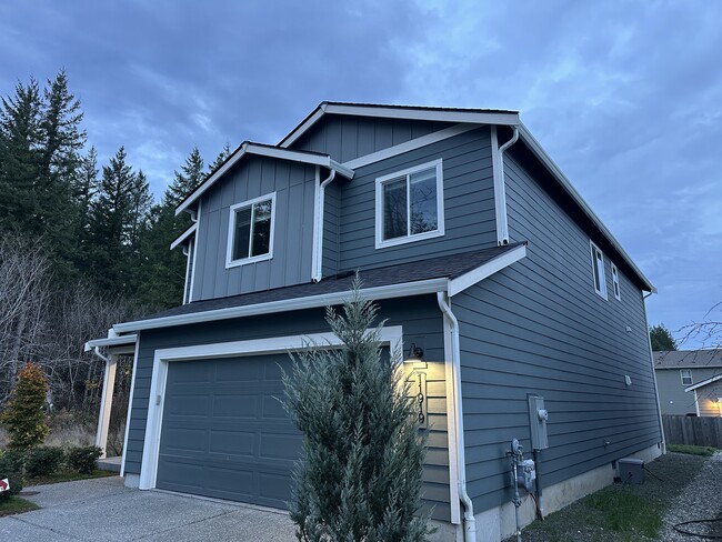 property at 11919 313th Ave SE