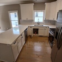 573 Lawton St SW in Atlanta, GA - Building Photo - Building Photo