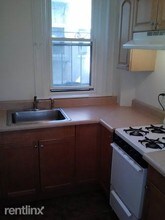 1572 Commonwealth Avenue-Unit -Apt 10 in Boston, MA - Building Photo - Building Photo