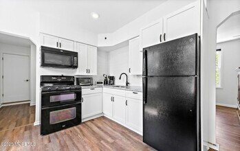 134 Witmer Pl in Long Branch, NJ - Building Photo - Building Photo