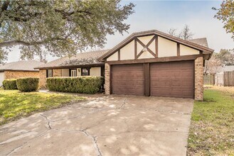 6753 Spoonwood Ln in Fort Worth, TX - Building Photo - Building Photo