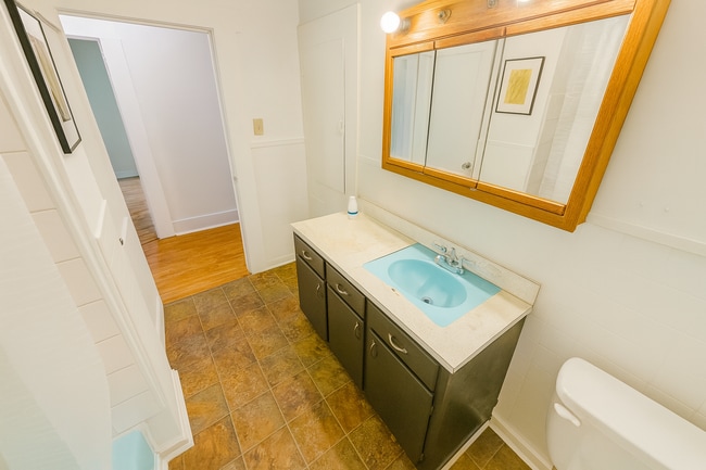 1464 Bailey Ave in Macon, GA - Building Photo - Building Photo