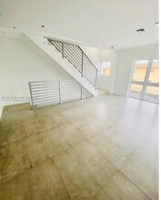 434 SW 10th St in Miami, FL - Building Photo - Building Photo