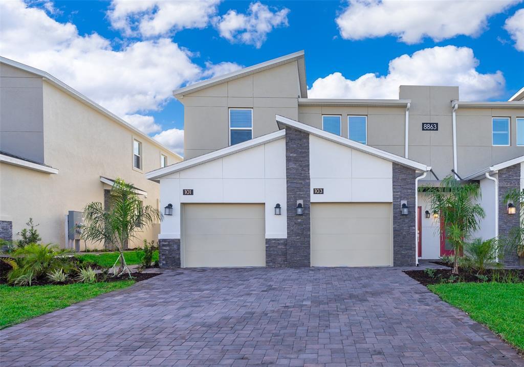 8863 Cabot Cliffs Dr in Davenport, FL - Building Photo