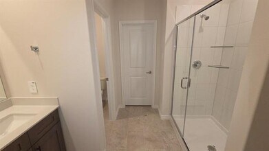 916 Lost Mine Trl in Little Elm, TX - Building Photo - Building Photo