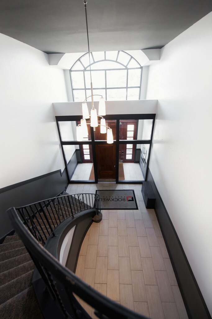 Huntington Apartments Naperville, IL Apartments