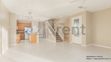 10316 Fallsgrove St in Orlando, FL - Building Photo - Building Photo