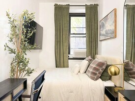 Furnished room/NOT APARTMENT, Unit 1 in Brooklyn, NY - Building Photo