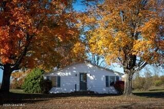 property at 32 Treeland Farm Rd