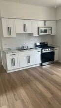 3219 W 23rd St, Unit 1 in Chicago, IL - Foto de edificio - Building Photo