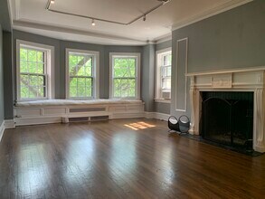 2600 N Lakeview Ave in Chicago, IL - Building Photo - Building Photo