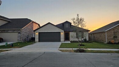 5005 Vly Frg Dr in Denton, TX - Building Photo - Building Photo