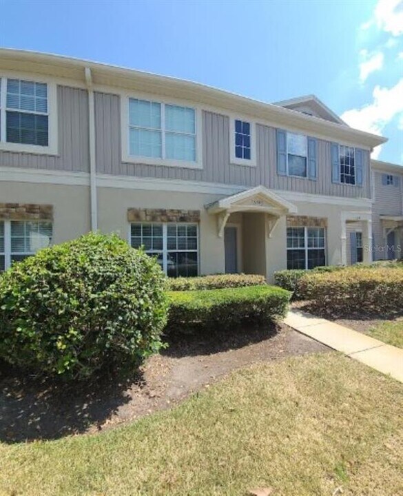 15746 Stable Run Dr in Spring Hill, FL - Building Photo