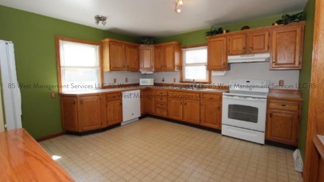 property at 259 Leyden Ave SW