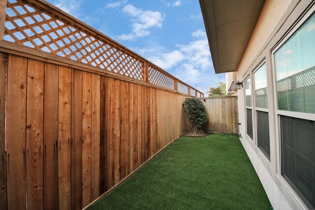 property at 8306 Hillendahl Blvd