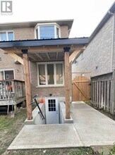 61 Lent Crescent in Brampton, ON - Building Photo - Building Photo