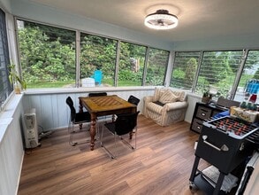 6 Reservoir Ave, Unit #1-Master in Chestnut Hill, MA - Building Photo - Building Photo