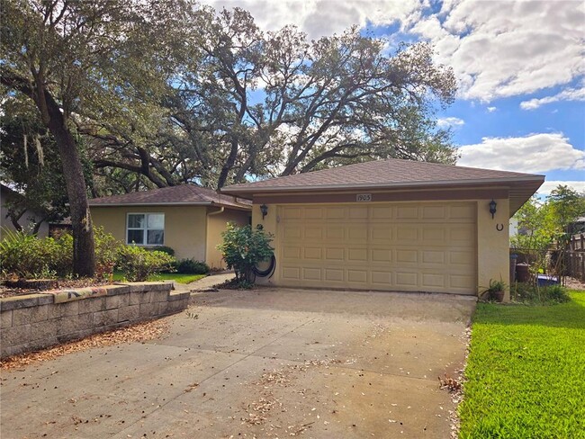 1903 Dove Field Pl in Brandon, FL - Foto de edificio - Building Photo