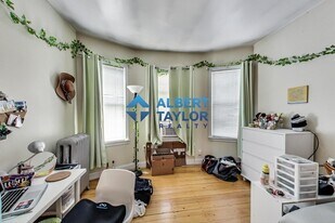 47 Hillside St, Unit 2 in Boston, MA - Building Photo