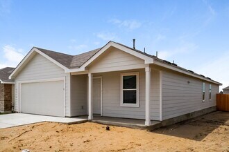 13147 Savory Pl in Saint Hedwig, TX - Building Photo - Building Photo