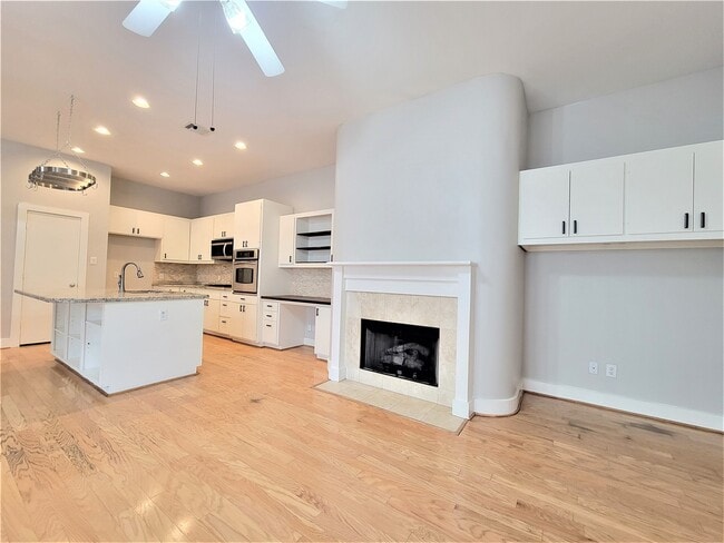 property at 2515 Brinkman St