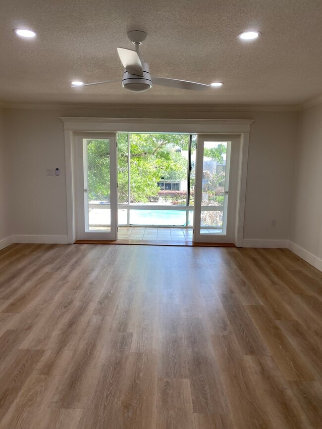 property at 700 Melrose Ave