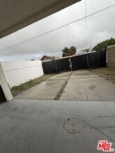 8624 Graham Ave in Los Angeles, CA - Building Photo - Building Photo