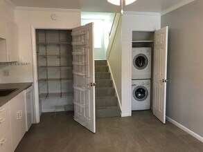 4511 W La Villa Ln in Tampa, FL - Building Photo - Building Photo